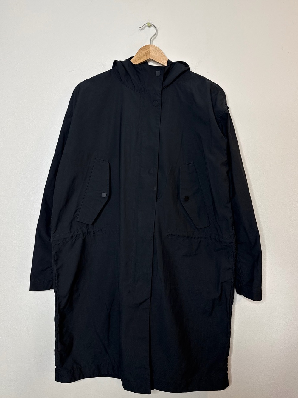 Everlane Longline Rain Coat Windbreaker Hooded Snap Front Jacket size small